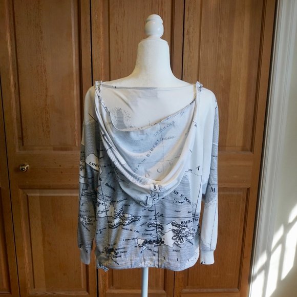 💚 VINTAGE BONNIE BOERER & CO. Beaded Boat/Map Top (M) - Picture 11 of 15